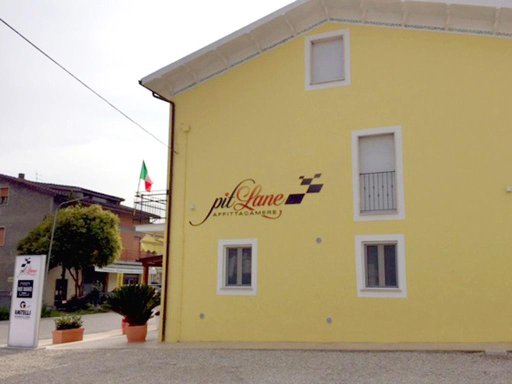Bed and Breakfast Pit Lane Offida Exterior foto